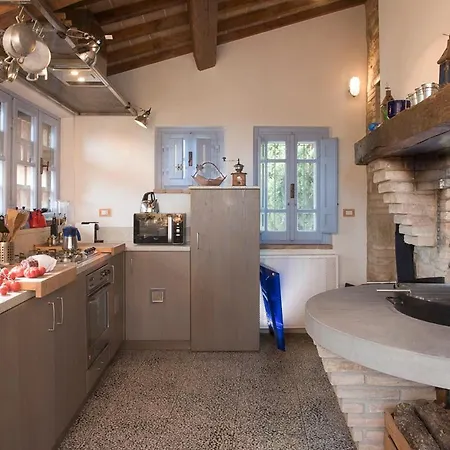 Sleeps 12 With Pool And Air Con Вилла *