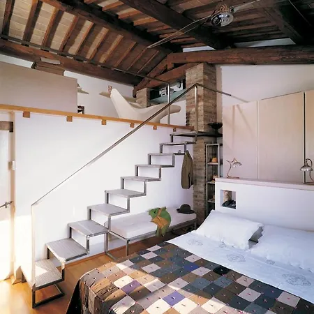 Villa Sleeps 12 With Pool&air Con Monte del Lago