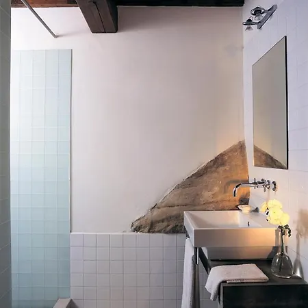 Villa Sleeps 12 With Pool&air Con *